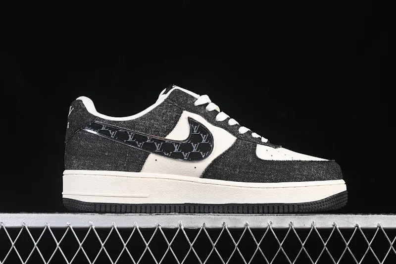 All categories Nk Air Force 1 Air Force series Nk Air Force 1 Low Air Force low-top Nike Air Force 1'07 Low joint two-color bottom black denim Air Force 1 low-top casual sneakers DX1888-097